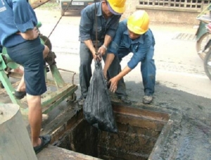 Hút hầm cầu thị xã Đồng Xoài - 0968 413 119